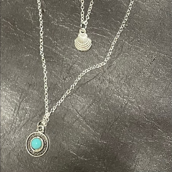 Simple Necklace - Picture 1 of 3